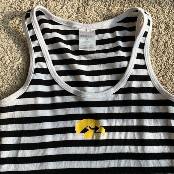 IOWA HAWKEYES vintage tailgate tank top black striped size women’s large - Picture 2 of 6